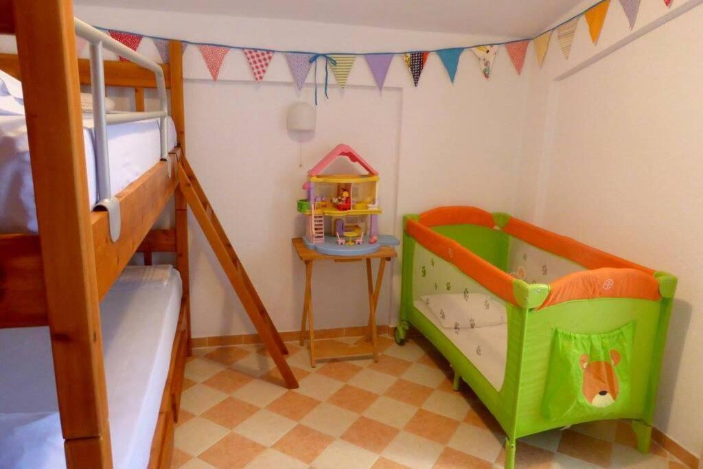 Havikee, Private Beach Villa! 奥马斯帕纳吉亚斯 外观 照片